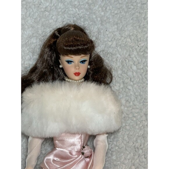 Barbie Enchanted Evening Brunette Doll 1958 Reproduction Vintage Mattel 1993 - Picture 2 of 6